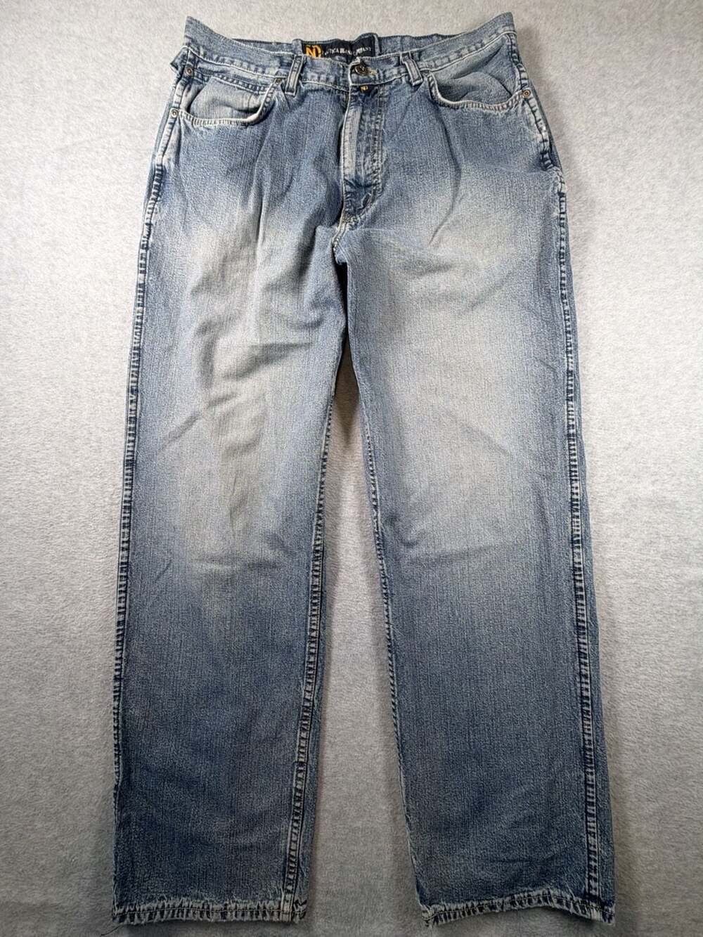Nautica Jeans Company Men's Vintage Relaxed Fit Blue Denim Jeans 34x32